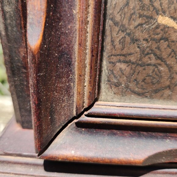 Antique Wooden Swinging Tabletop Picture Frame With Glass Pane, brass finials De - Picture 7 of 12